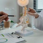 skolyoz ağrısı nereye vurur