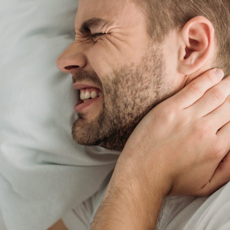 boyun düzleşmesi diş ağrısı yapar mı