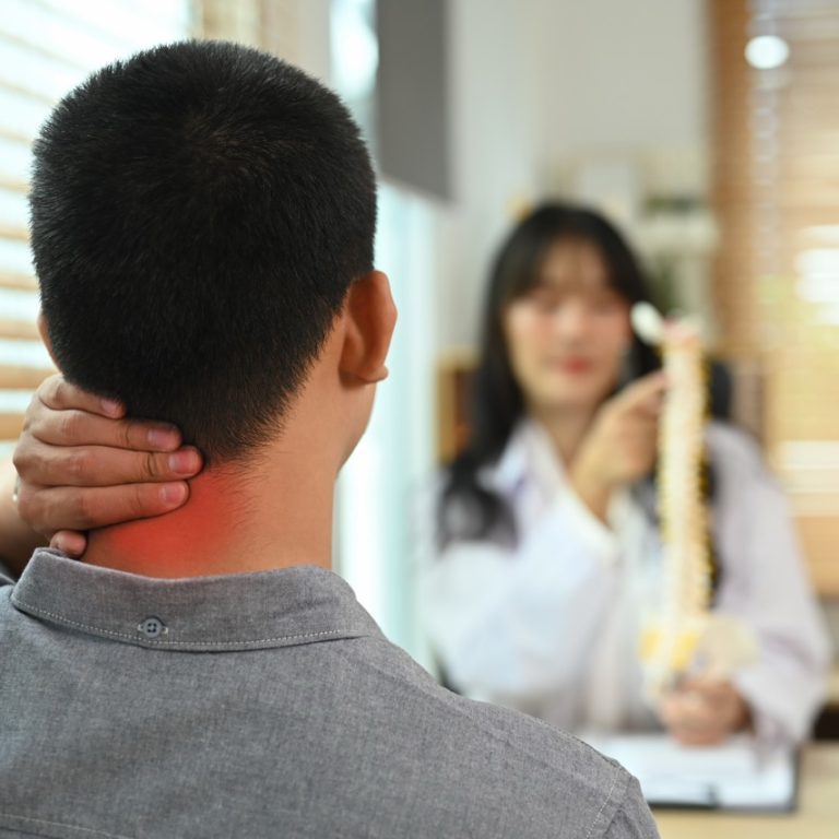 boyun düzleşmesi manuel terapi