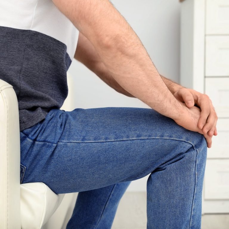 diz ağrısı kalçaya vururmu