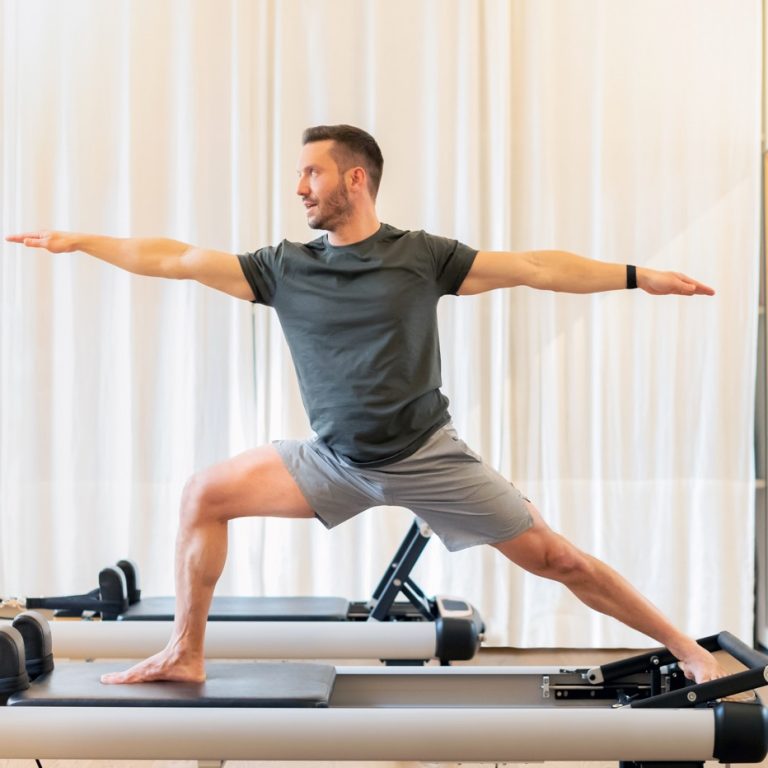 erkek reformer pilates